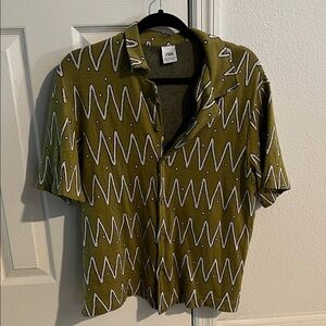 Zara Men's Olive Green Zigzag Shirt